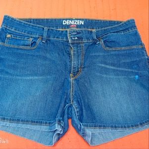 Denizen Levi's shorts